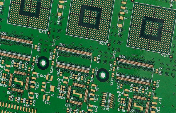 Kepiye cara nambah percetakan sutra menyang piranti SMT ing desain PCB?