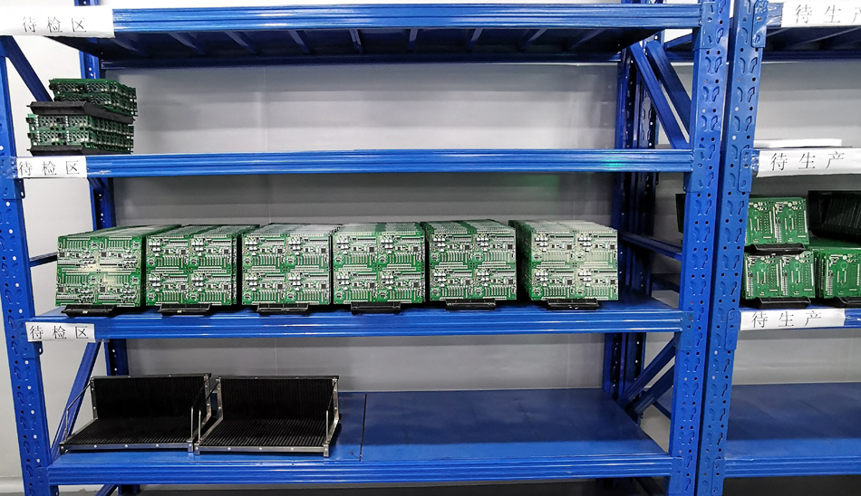 Kepiye cara nyuda biaya pabrik pabrik PCBA liwat produksi kumpulan?