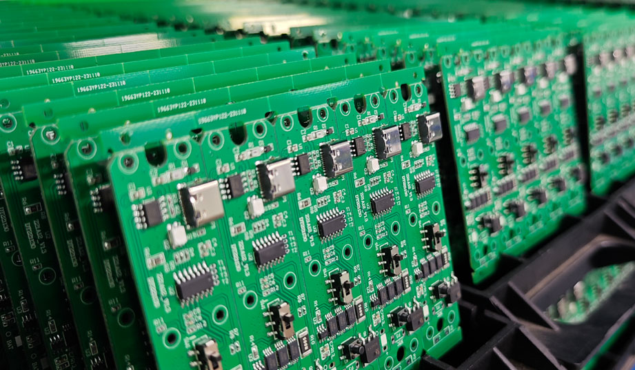 Kepiye cara nggunakake alat penilaian Kapasitas kanggo milih pabrik PCBA paling apik?