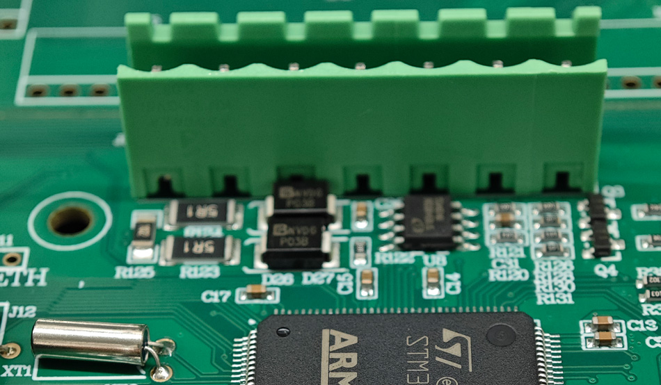 Kepiye faktor PCBA bisa nyuda biaya produksi liwat otomatisasi?